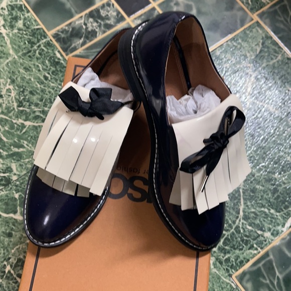 Women 100% Leather Shoes - Picture 2 of 3